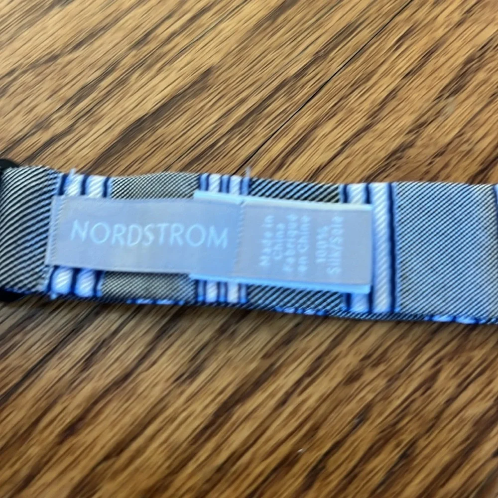 NORDSTROM silk pre-tied adjustable bow tie youth/ teen blue grey white